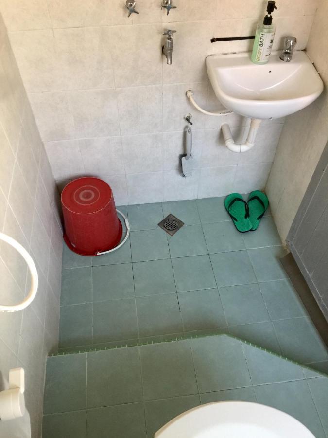 Pesona Backpackers Inn Kota Bharu Exterior photo