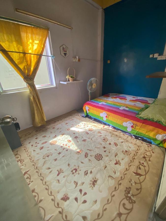 Pesona Backpackers Inn Kota Bharu Exterior photo