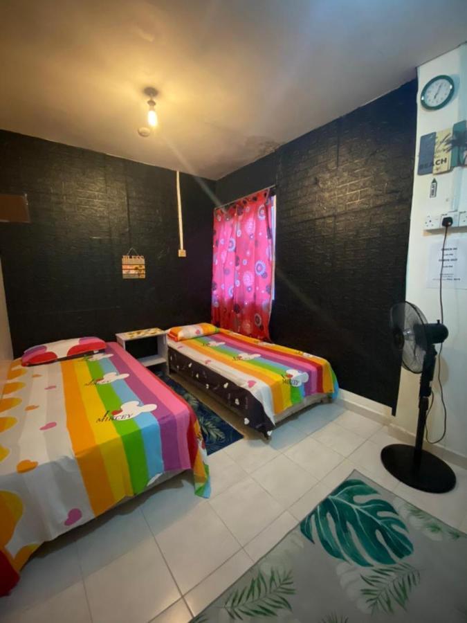 Pesona Backpackers Inn Kota Bharu Exterior photo