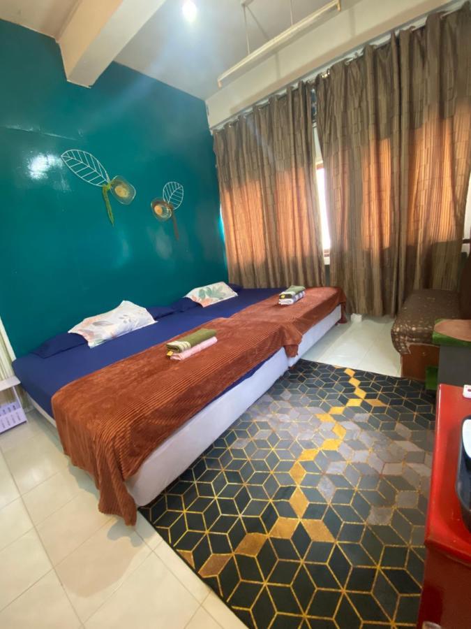Pesona Backpackers Inn Kota Bharu Exterior photo